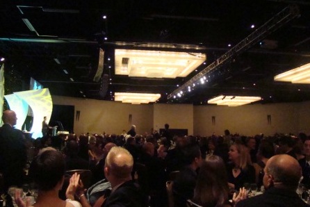 Rodolfo Gonz&aacute;lez recognizes Board of Advisors